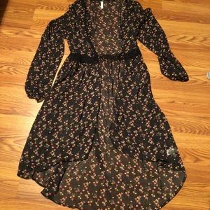 Black Floral sheer cardigan/kimono